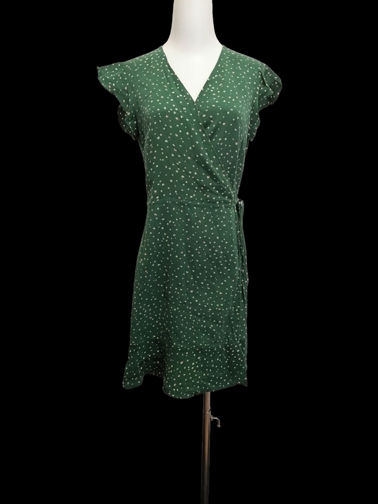 Dresses & Skirts - 🍃🍃🍃 Green 100% Mulberry Silk Polka Dot Wrap Dress